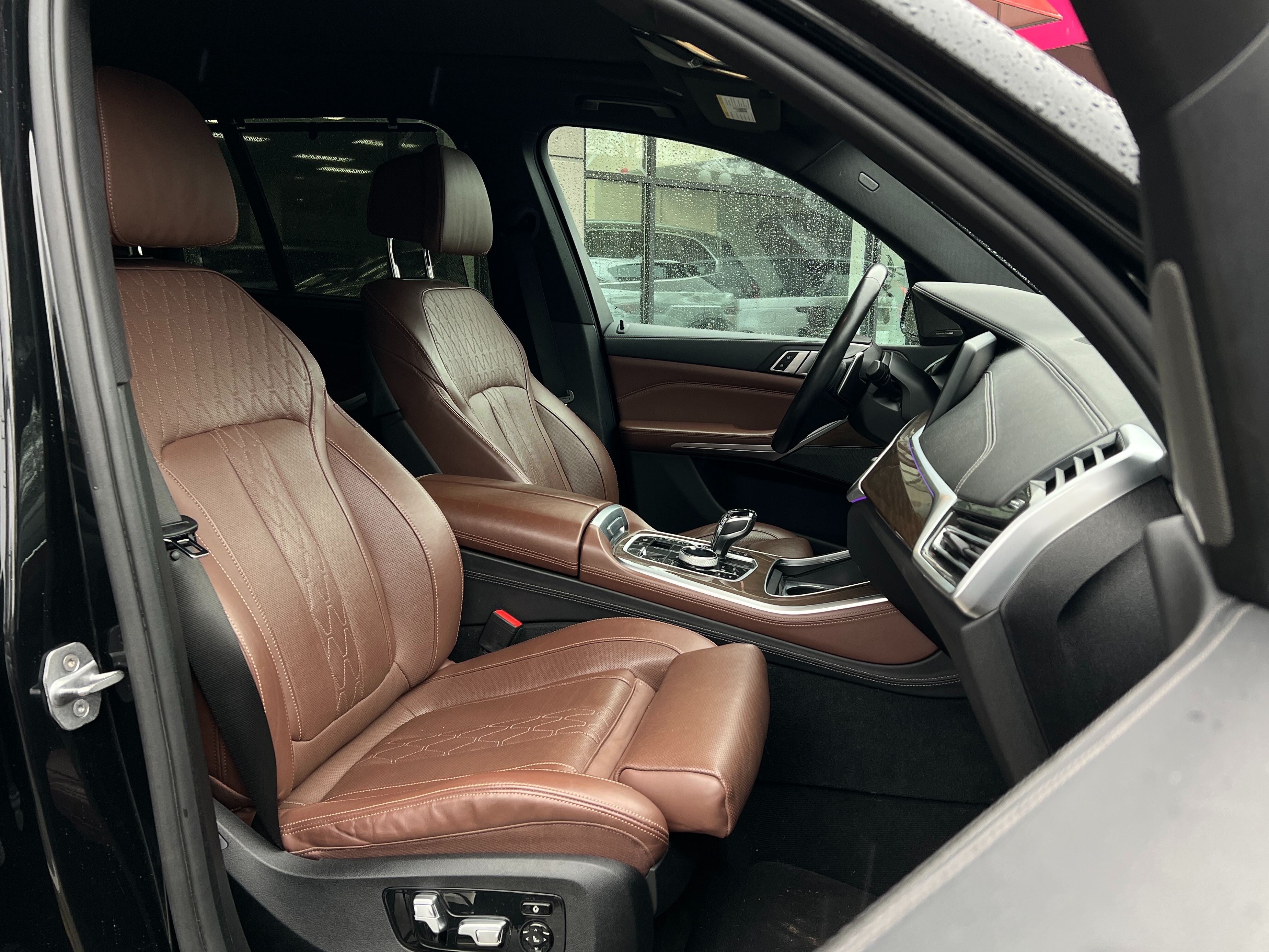 2020 BMW X5 individual x-line | BC Local - Image 9